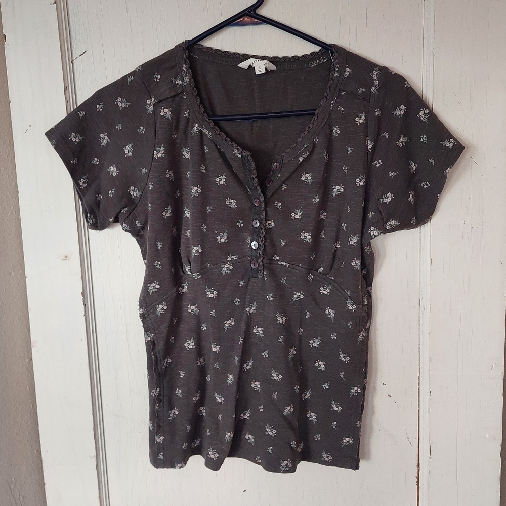 Lucky Brand Large Floral Gray Women's Top